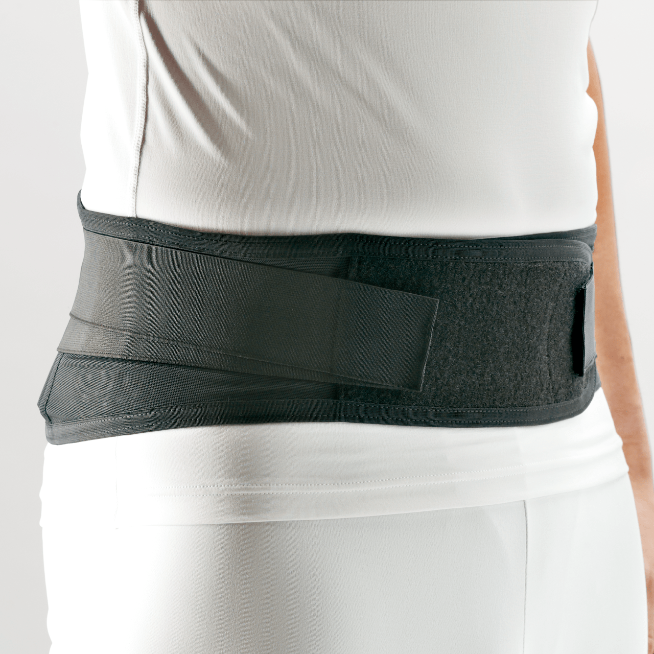 腰部保護ベルト スーパーリリーフ ブラック（男女兼用） | ミドリ安全 